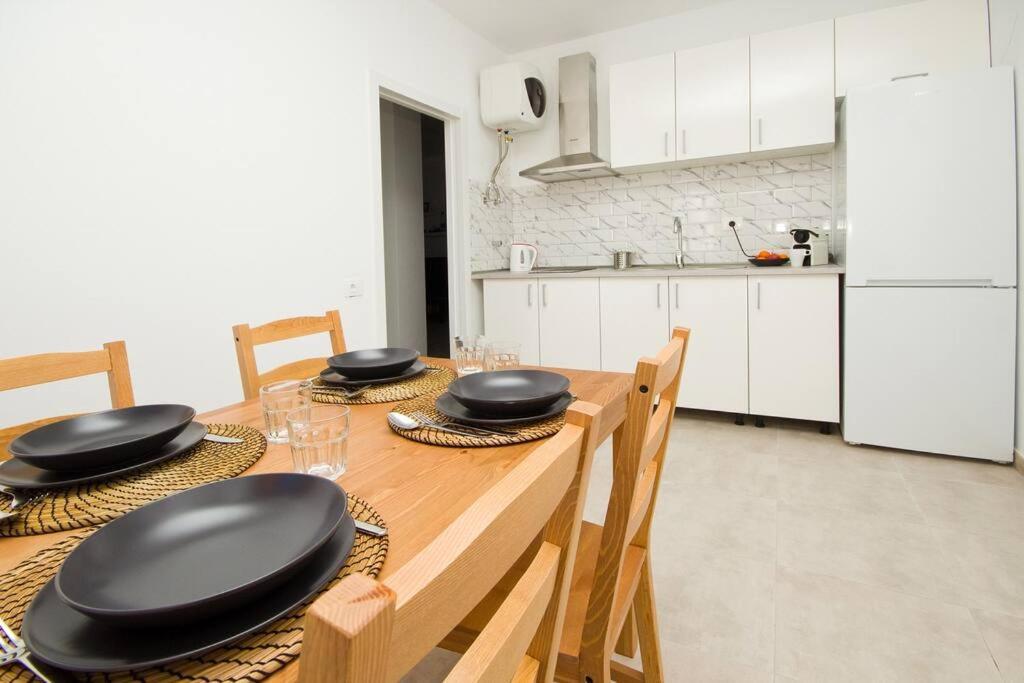 El Charco II - By Az Rentals Arrecife  Eksteriør bilde